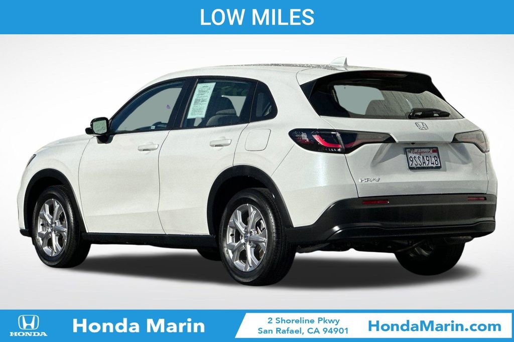 Certified 2025 Honda HR-V LX image 8