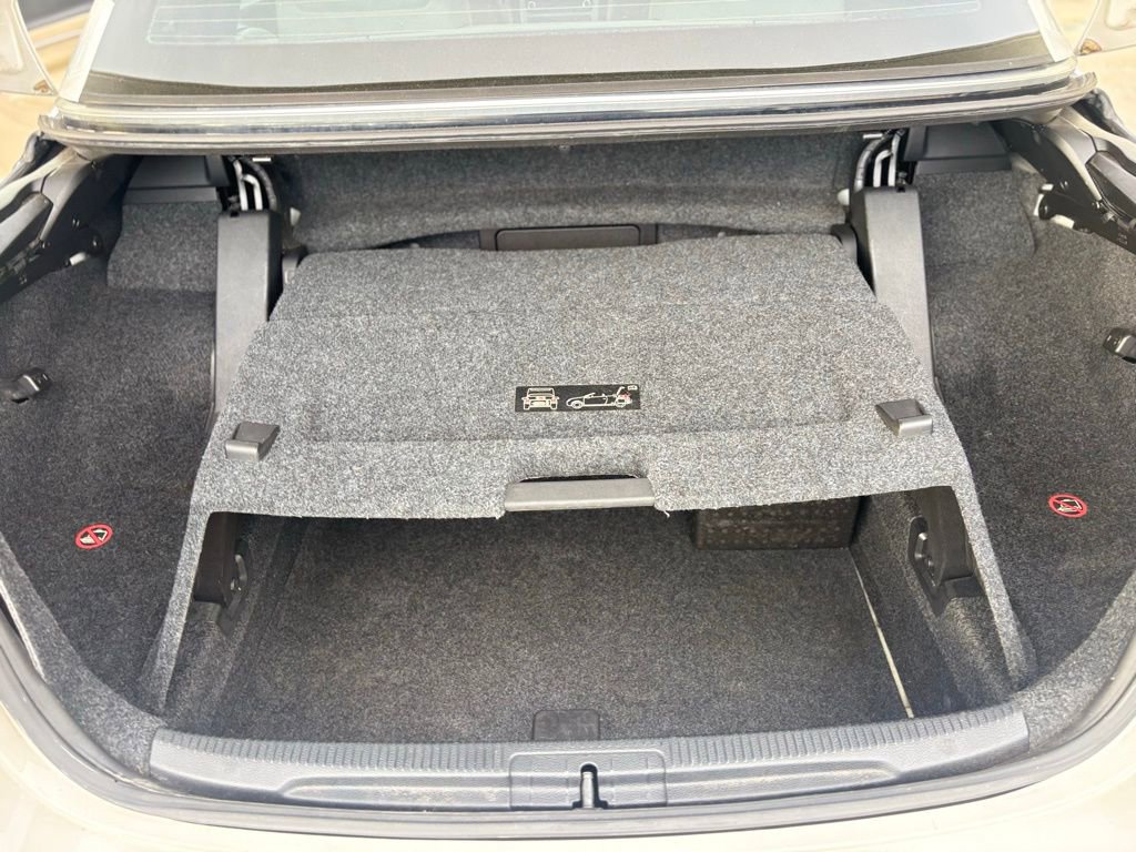 Used 2007 Volkswagen Eos 2.0T FWD image 19