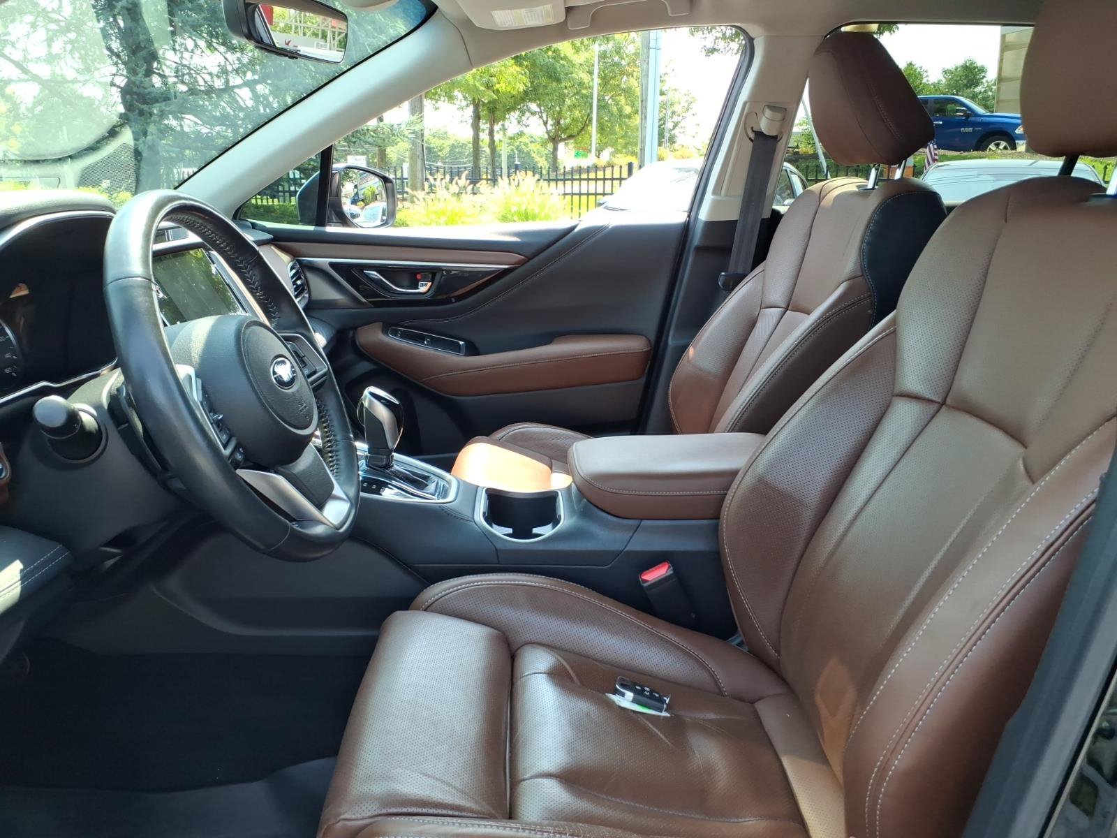Used 2020 Subaru Outback Touring AWD/4WD image 15