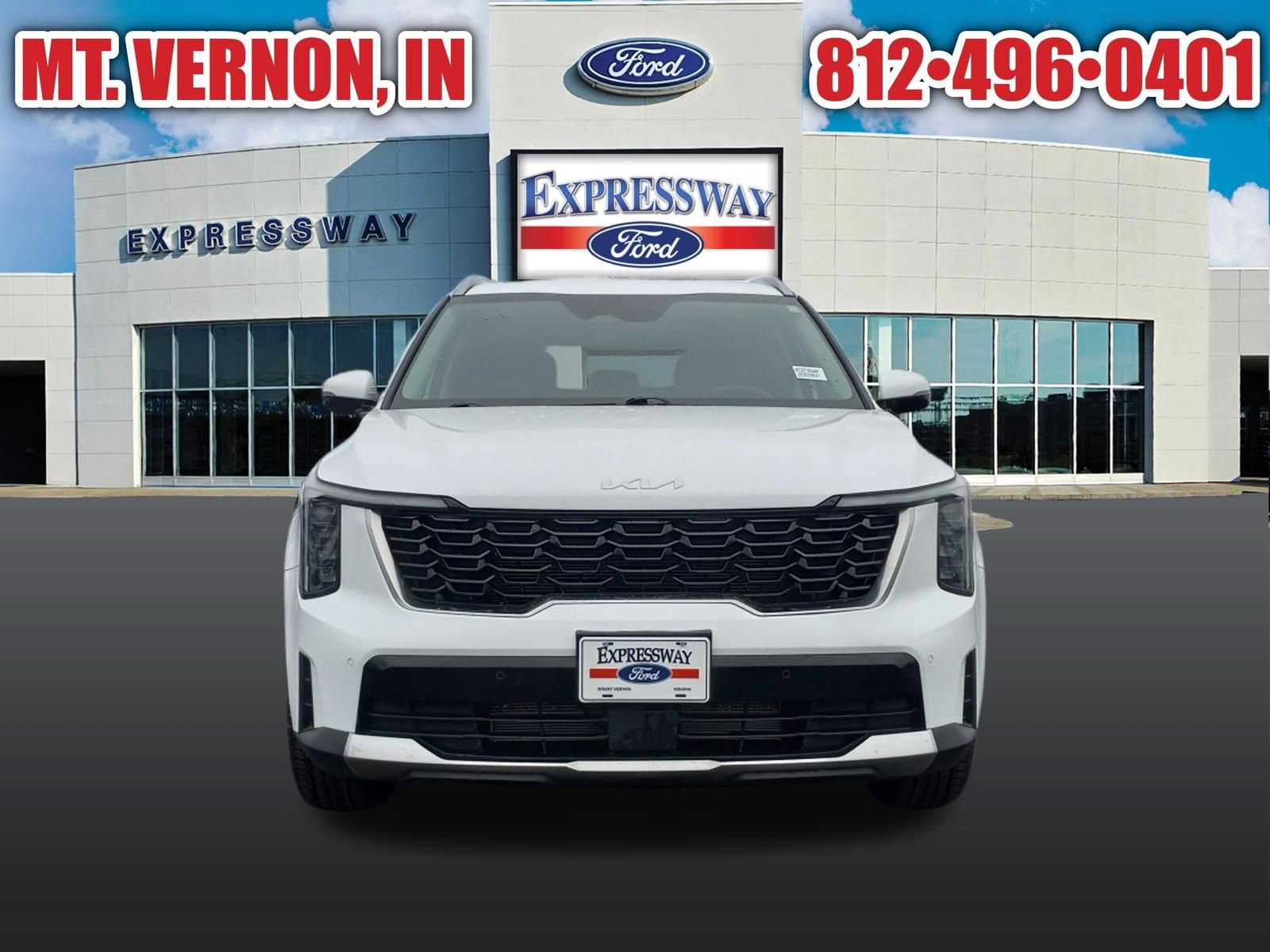 Used 2024 Kia Sorento S image 4
