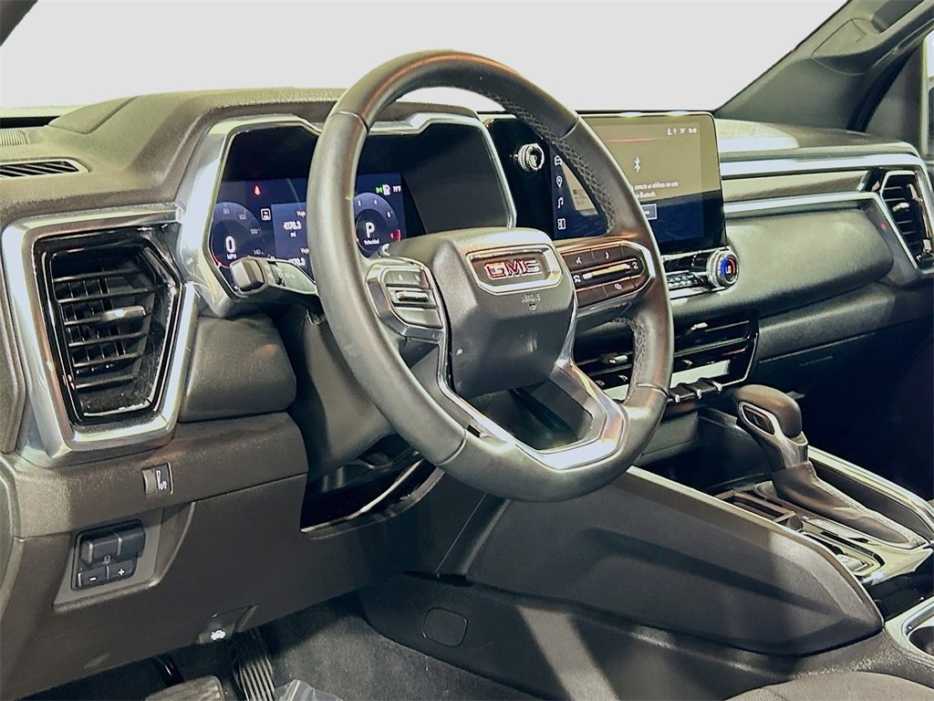 Used 2025 GMC Canyon Elevation w/ Convenience Package image 7