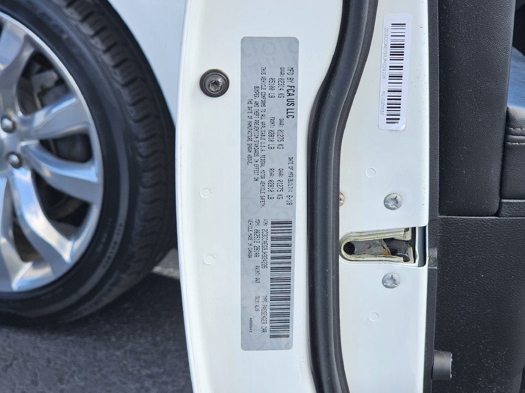 Used 2018 Chrysler 300 Limited w/ Safetytec Plus Group RWD image 30
