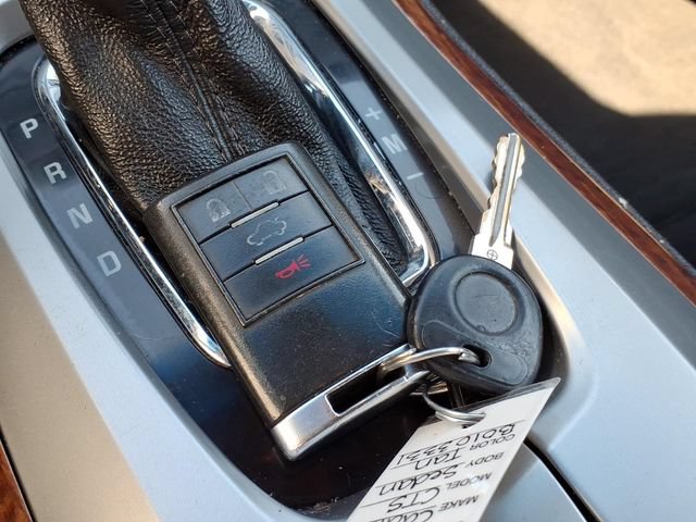 Used 2011 Cadillac CTS Luxury RWD image 28