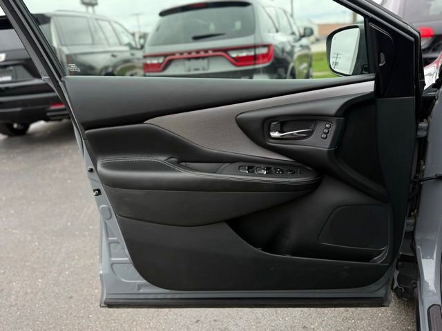Used 2024 Nissan Murano SL image 14
