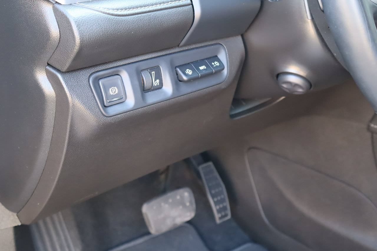 Used 2023 GMC Acadia SLT w/ Elevation Edition FWD image 27