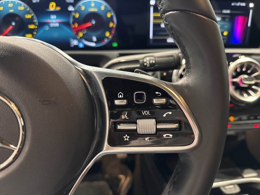 Used 2023 Mercedes-Benz CLA 250 4MATIC image 30