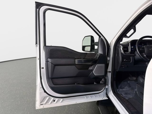 Used 2025 Ford F250 Platinum AWD/4WD image 39
