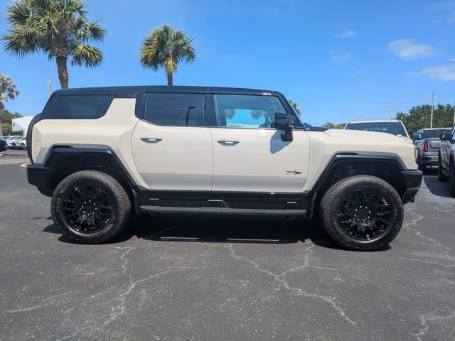 New 2026 GMC Hummer EV SUV AWD/4WD image 3