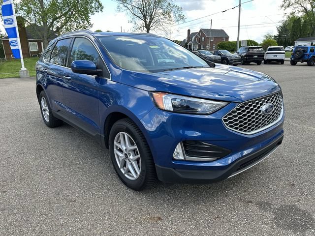 Used 2024 Ford Edge SEL w/ Convenience Package AWD/4WD image 11