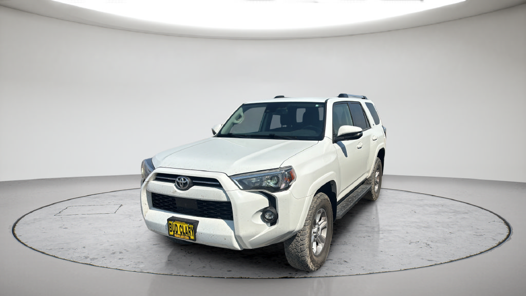 Used 2021 Toyota 4Runner SR5 Premium AWD/4WD image 3