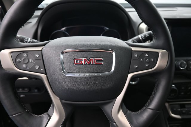Used 2023 GMC Terrain Denali w/ Denali Premium Package AWD/4WD image 20