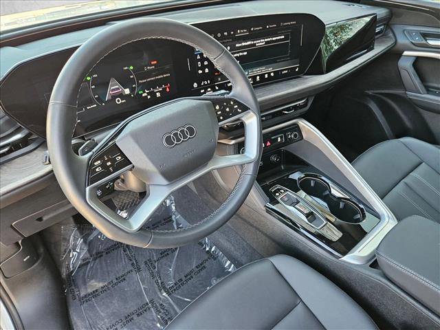 Certified 2025 Audi Q5 Premium w/ Convenience Package image 12