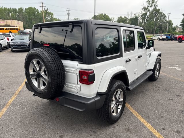 Used 2022 Jeep Wrangler Unlimited Sahara w/ LED Lighting Group AWD/4WD image 5