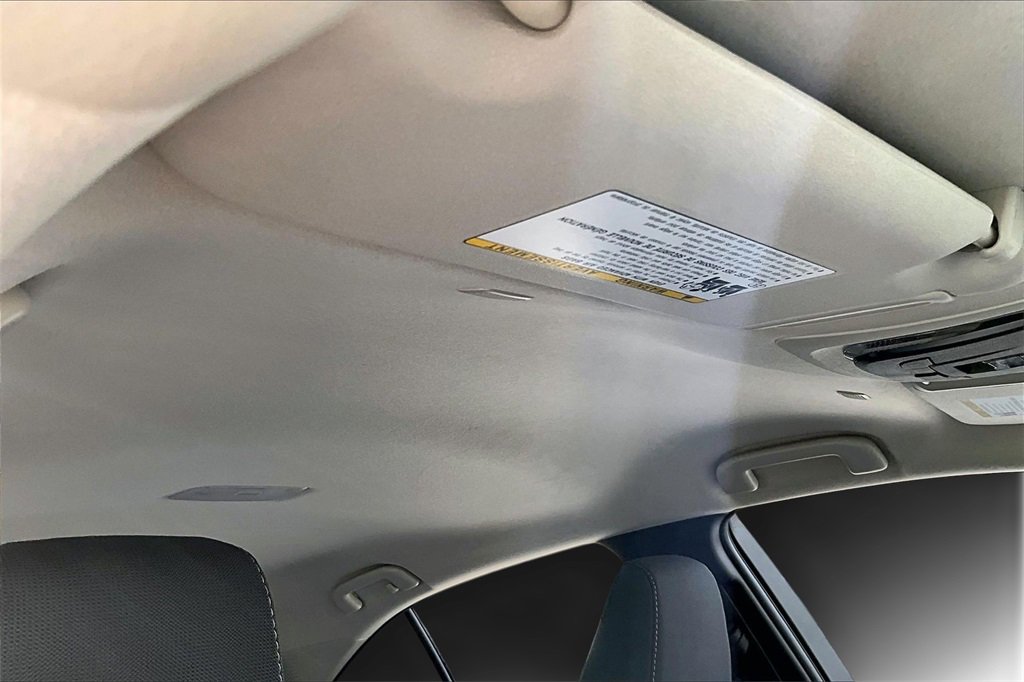 Used 2025 Toyota Corolla LE w/ LE Premium Package image 25