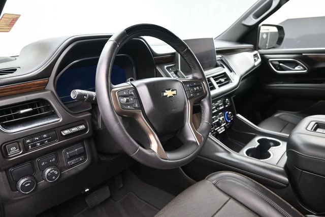 Used 2023 Chevrolet Tahoe High Country w/ Advanced Technology Package RWD image 18