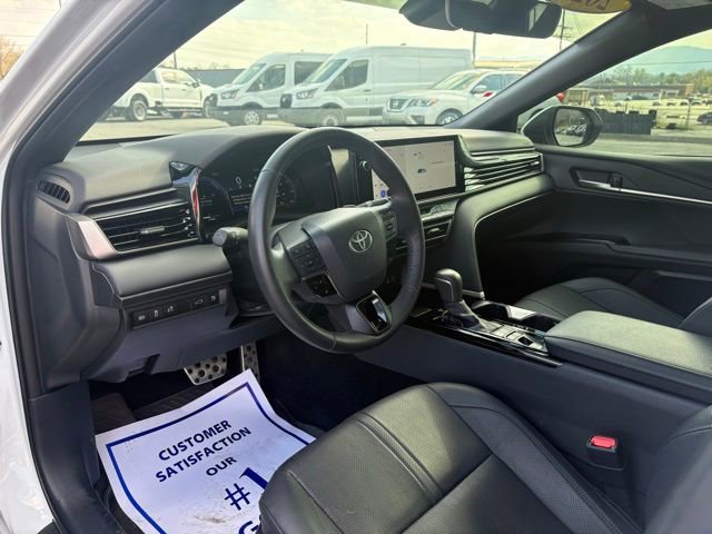 Used 2025 Toyota Camry XSE image 3