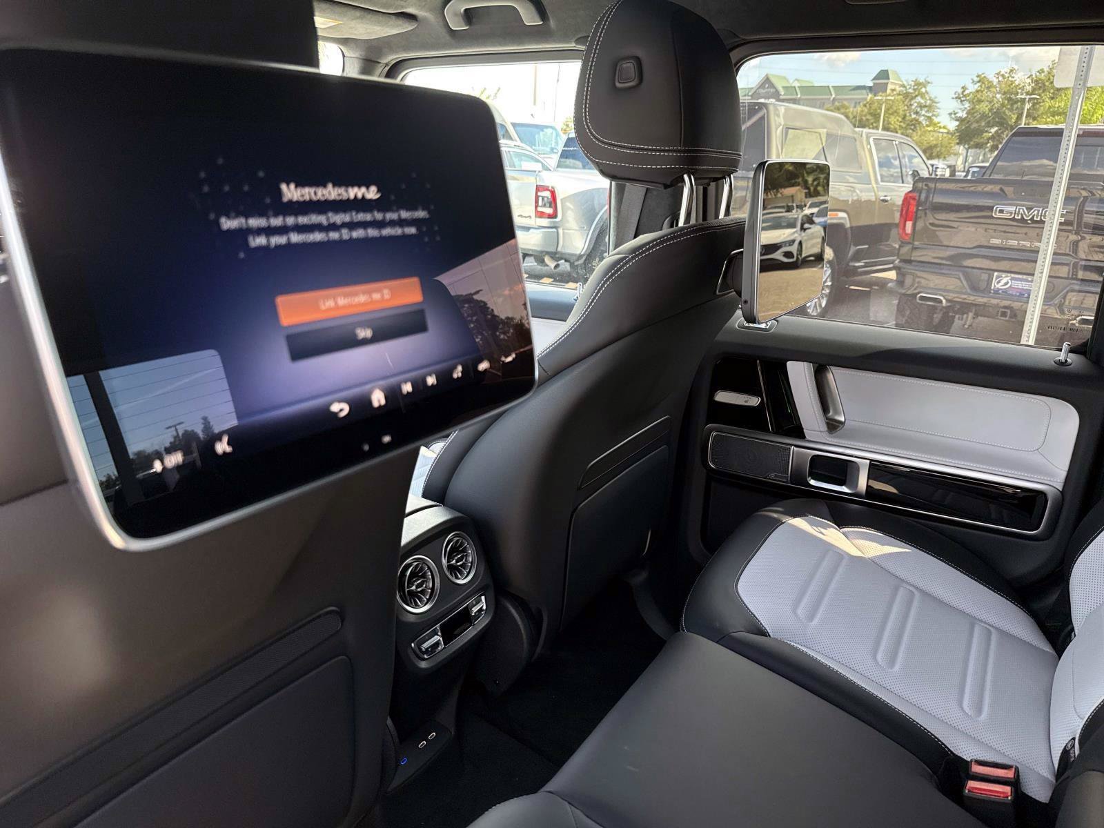 New 2027 Mercedes-Benz G 580 e image 15