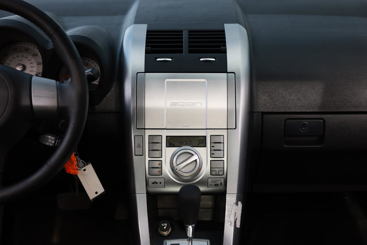 Used 2007 Scion tC Spec image 33