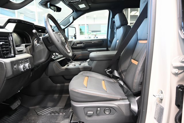 New 2026 GMC Sierra 2500 AT4 w/ AT4 Premium Plus Package image 12