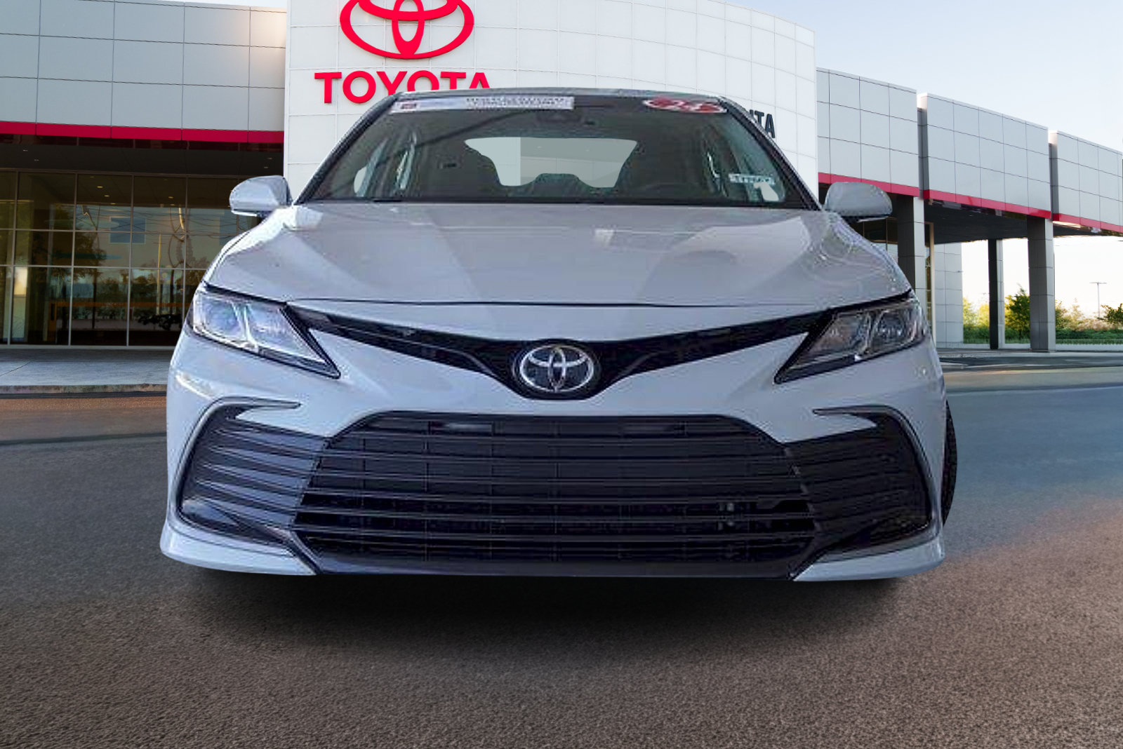 Certified 2024 Toyota Camry LE FWD image 3