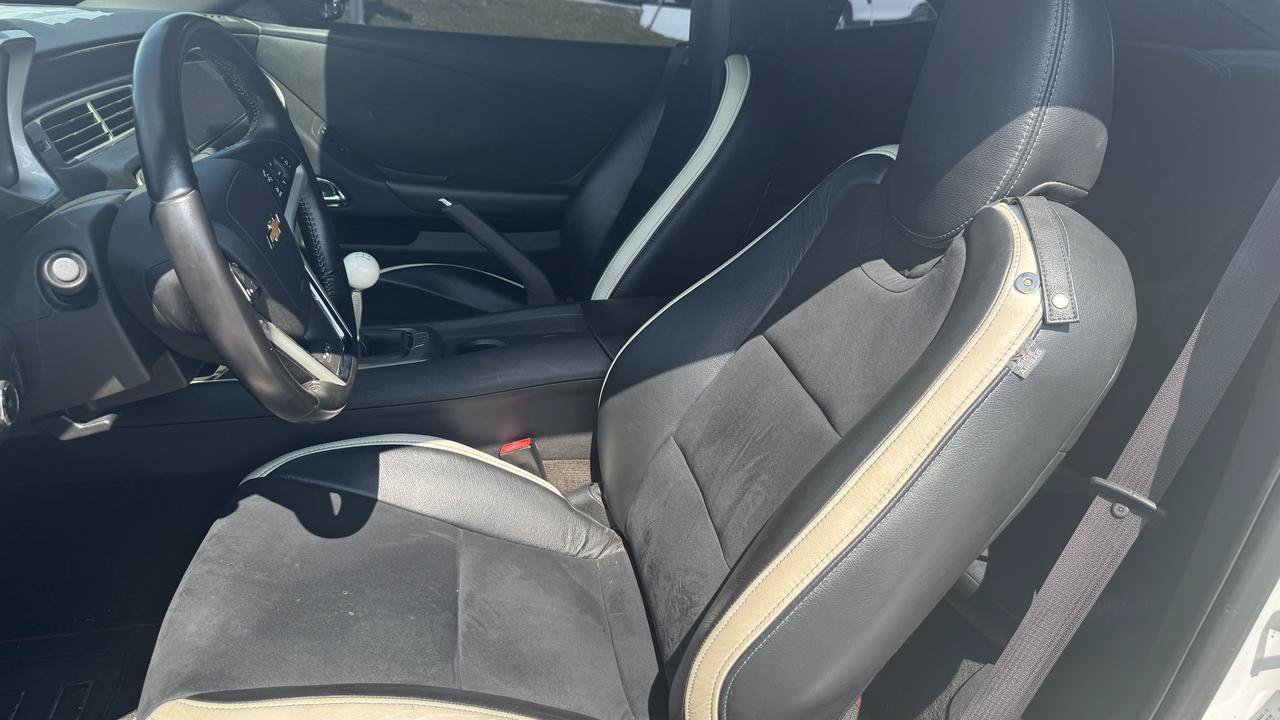 Used 2014 Chevrolet Camaro SS w/ RS Package RWD image 10