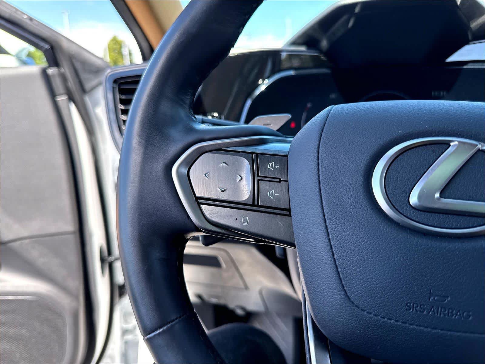 Used 2024 Lexus NX 350 AWD w/ Vision Package image 14