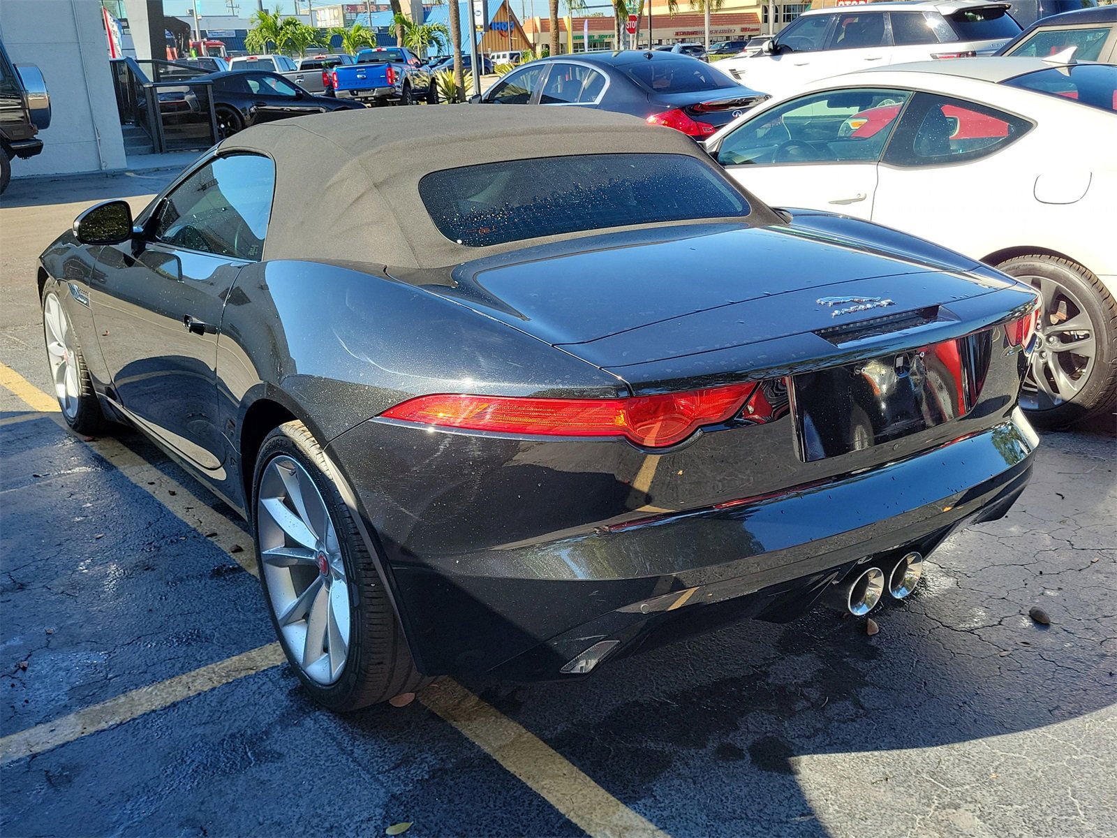 Used 2016 Jaguar F-TYPE S image 4