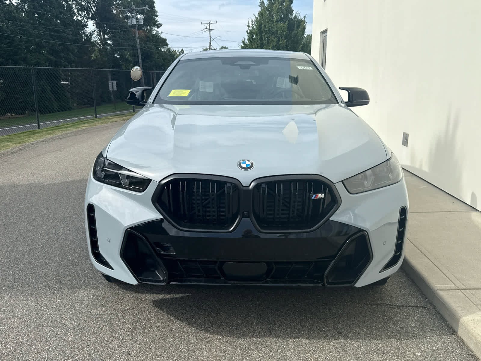 New 2026 BMW X6 M60i image 6