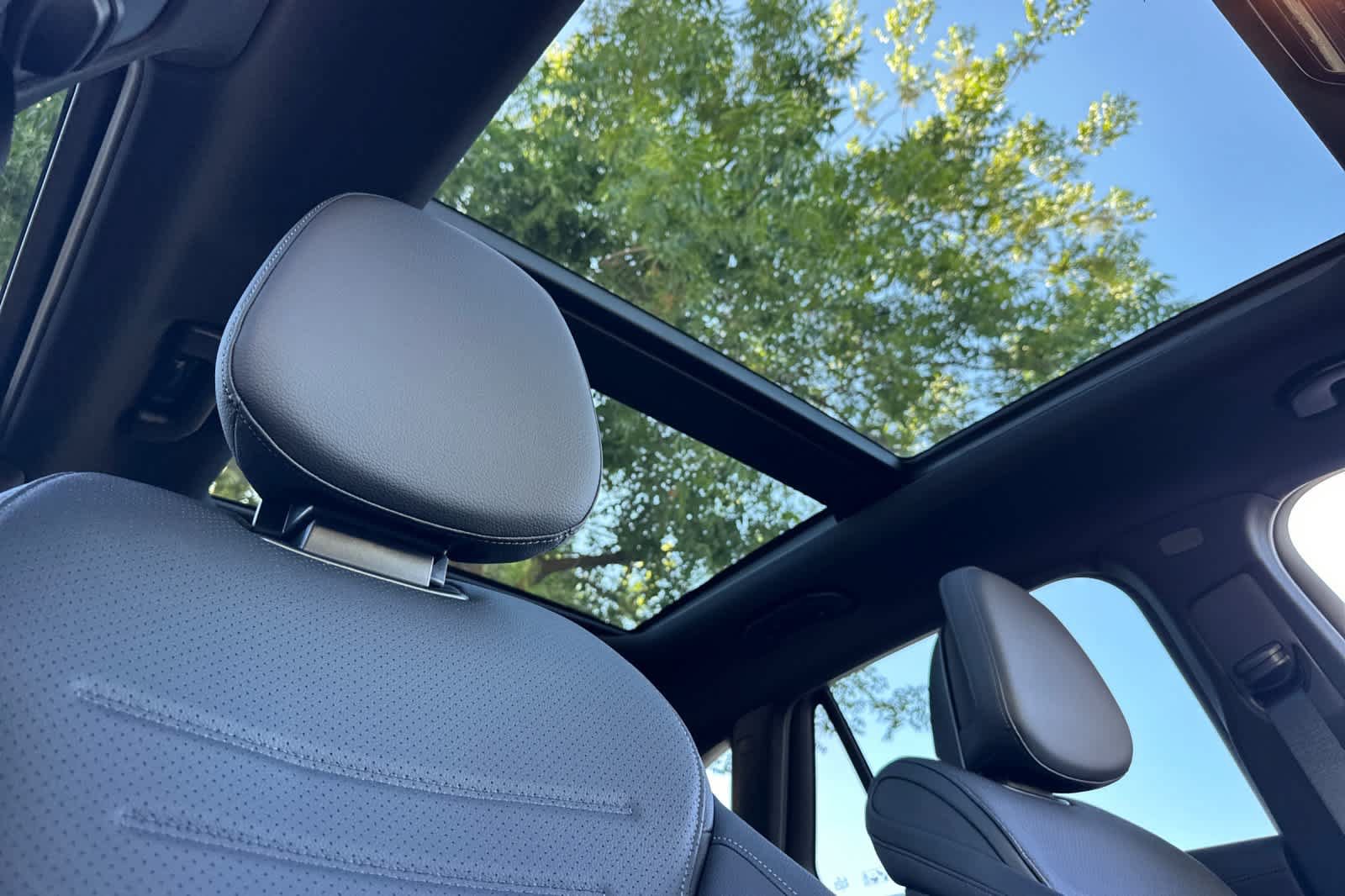 New 2026 Mercedes-Benz GLC 300 4MATIC image 16