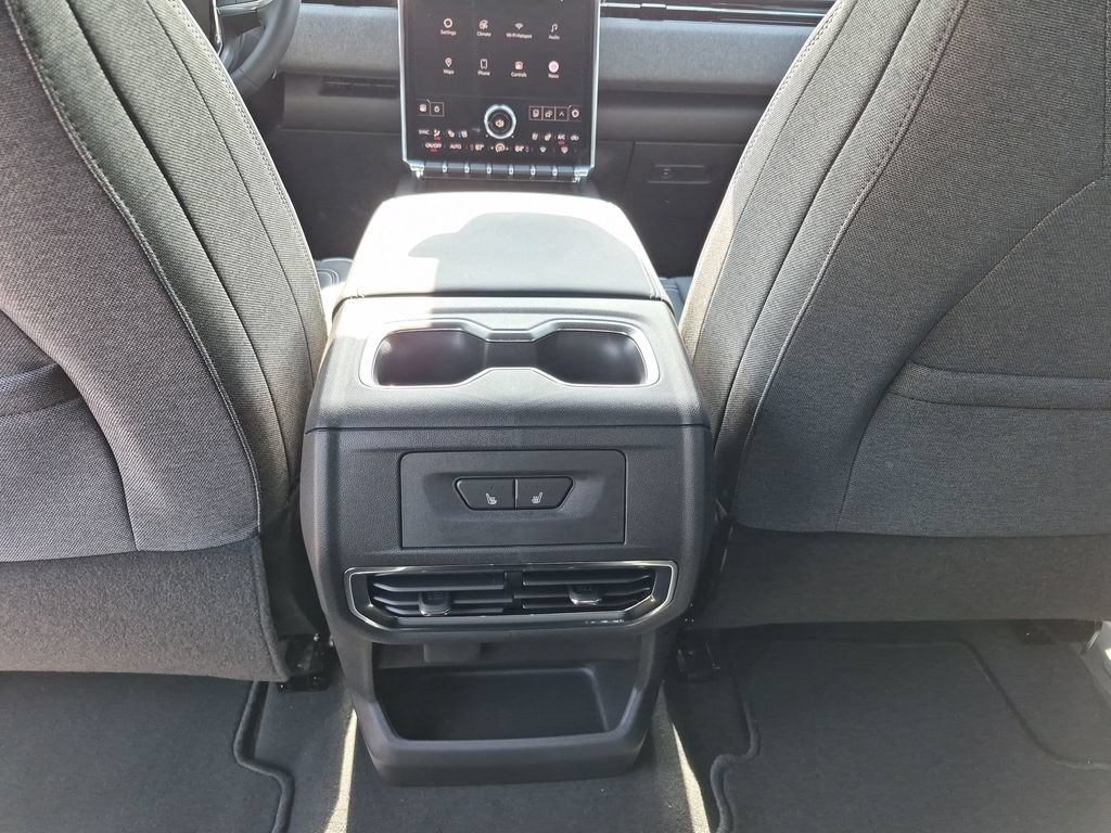 New 2026 GMC Sierra EV Elevation w/ Premium Package AWD/4WD image 36