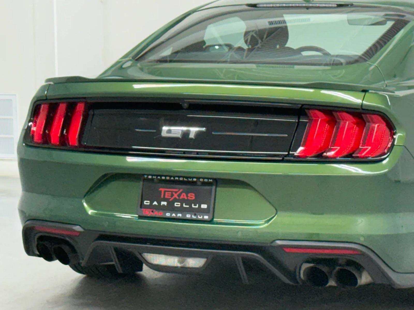Used 2022 Ford Mustang GT RWD image 37