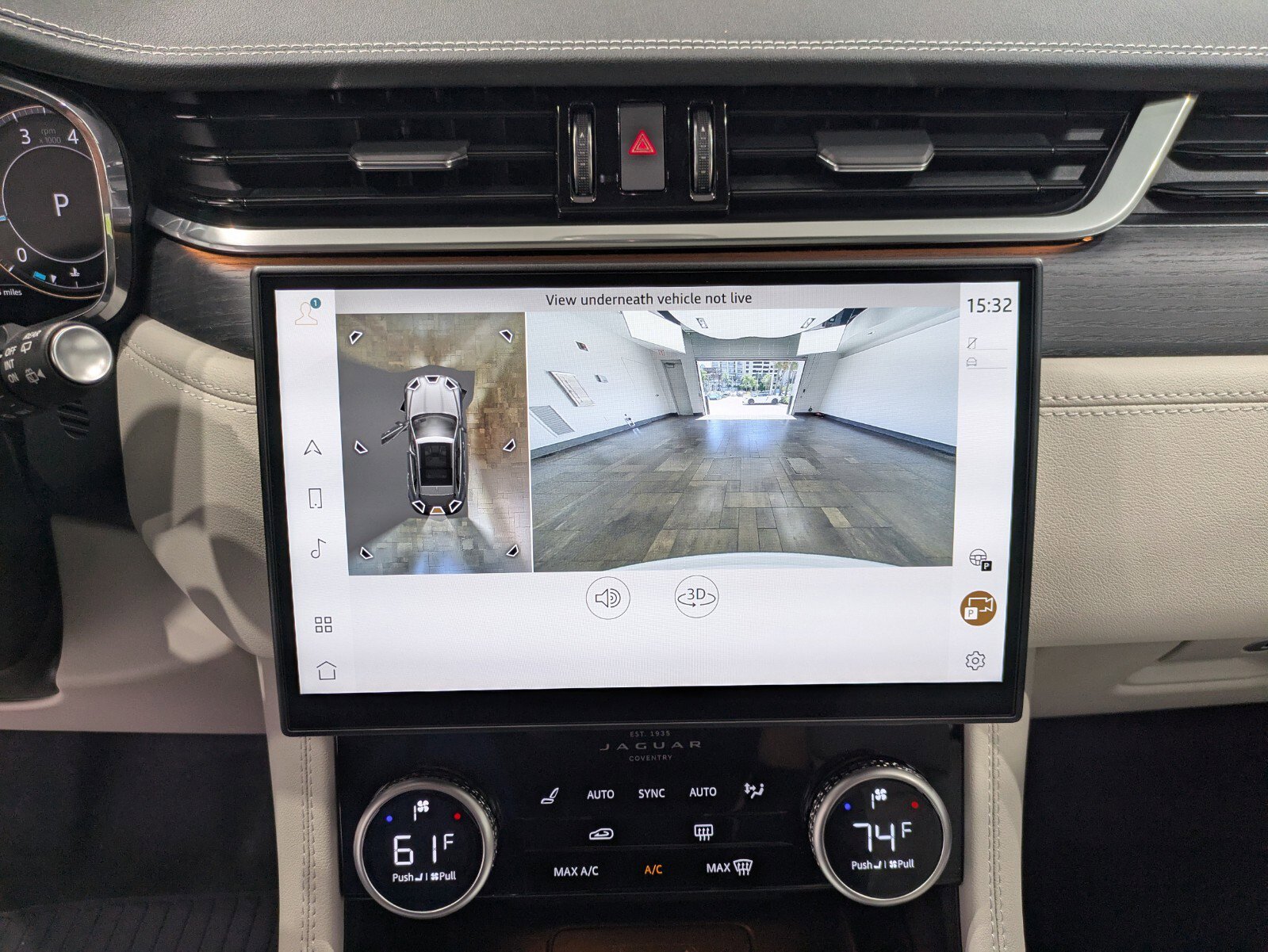 New 2026 Jaguar F-PACE R-Dynamic S image 18