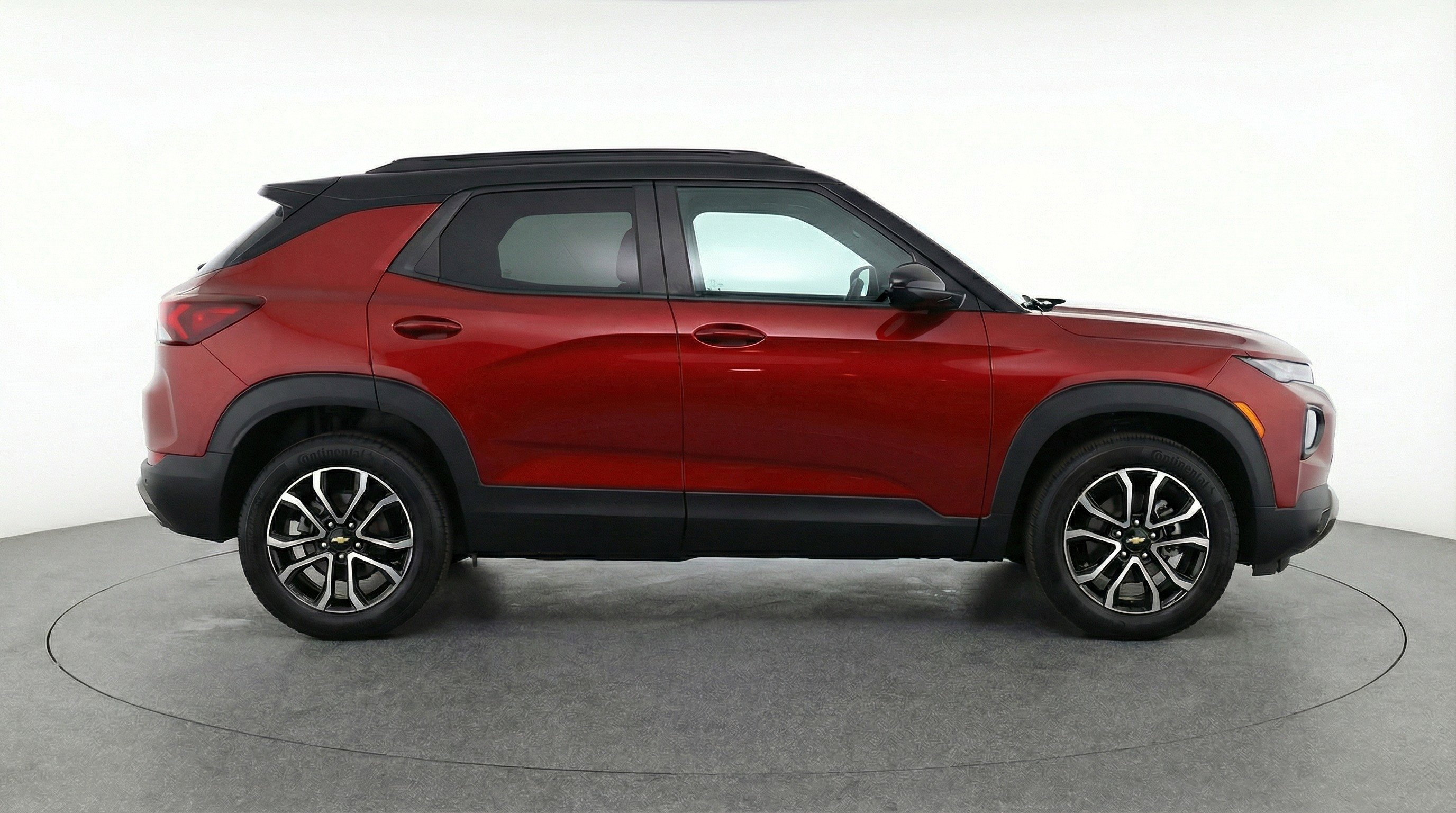 Used 2025 Chevrolet TrailBlazer LT image 11