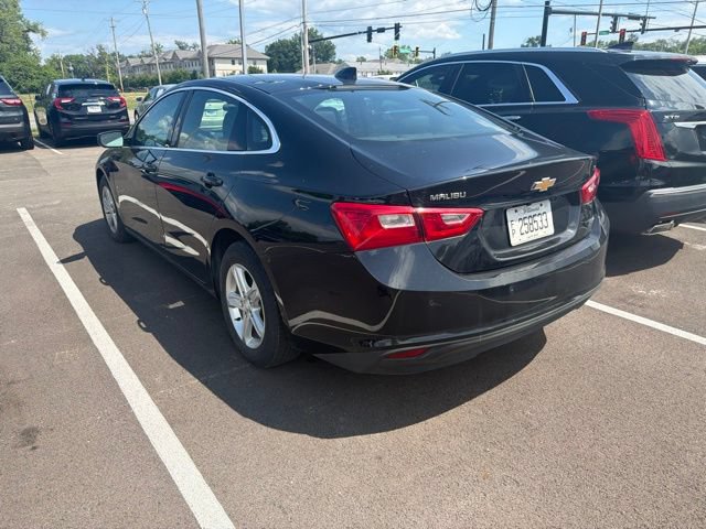Used 2024 Chevrolet Malibu LT FWD image 3