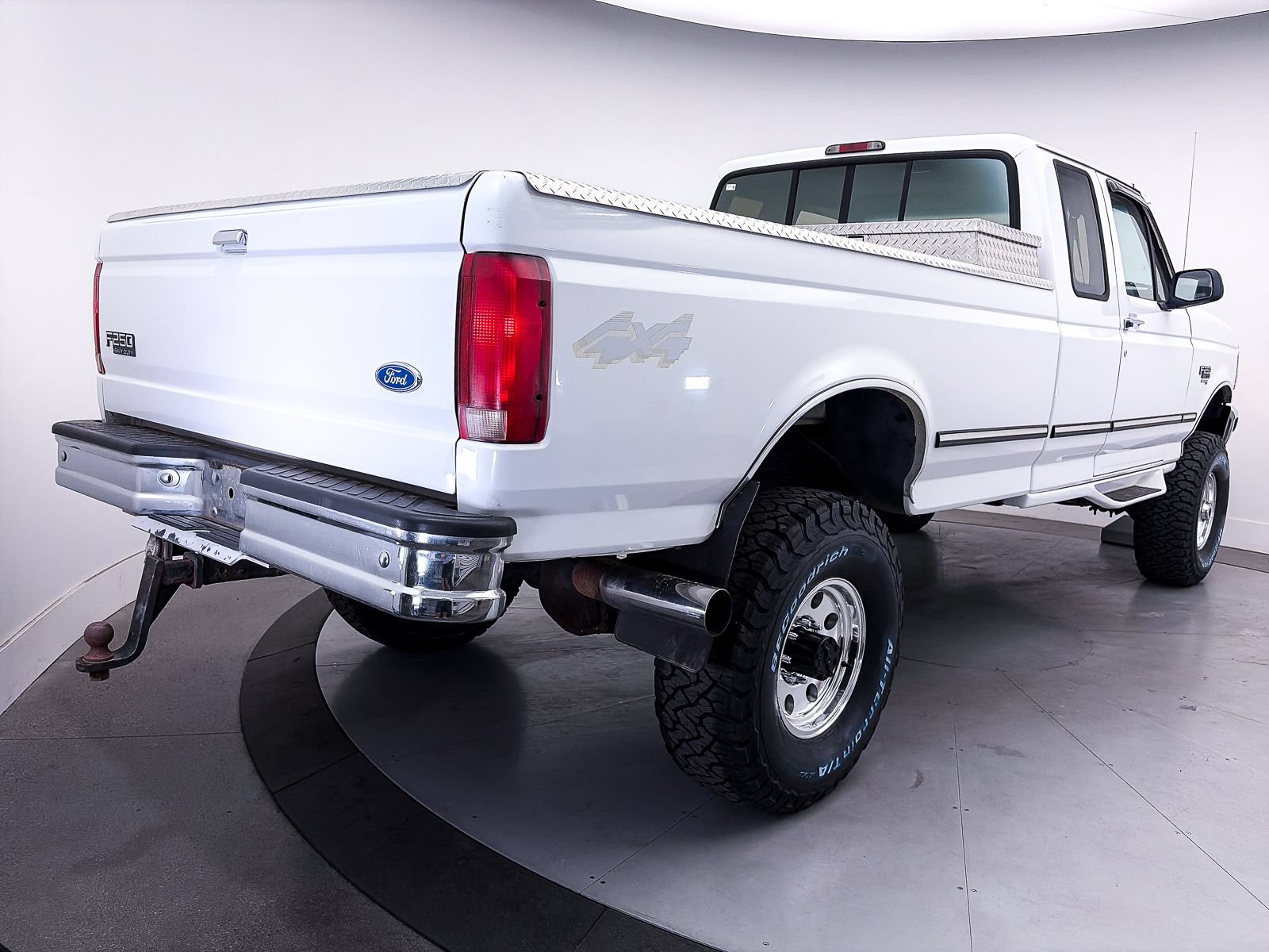 Used 1997 Ford F250 4x4 SuperCab Heavy Duty image 17