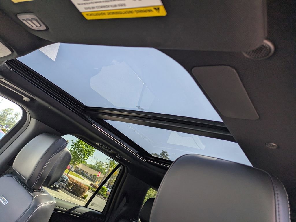 New 2026 Ford Expedition Max Platinum image 26