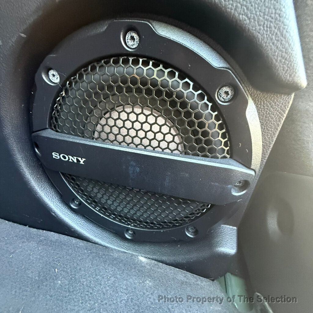 Used 2012 Ford Focus Titanium FWD image 39