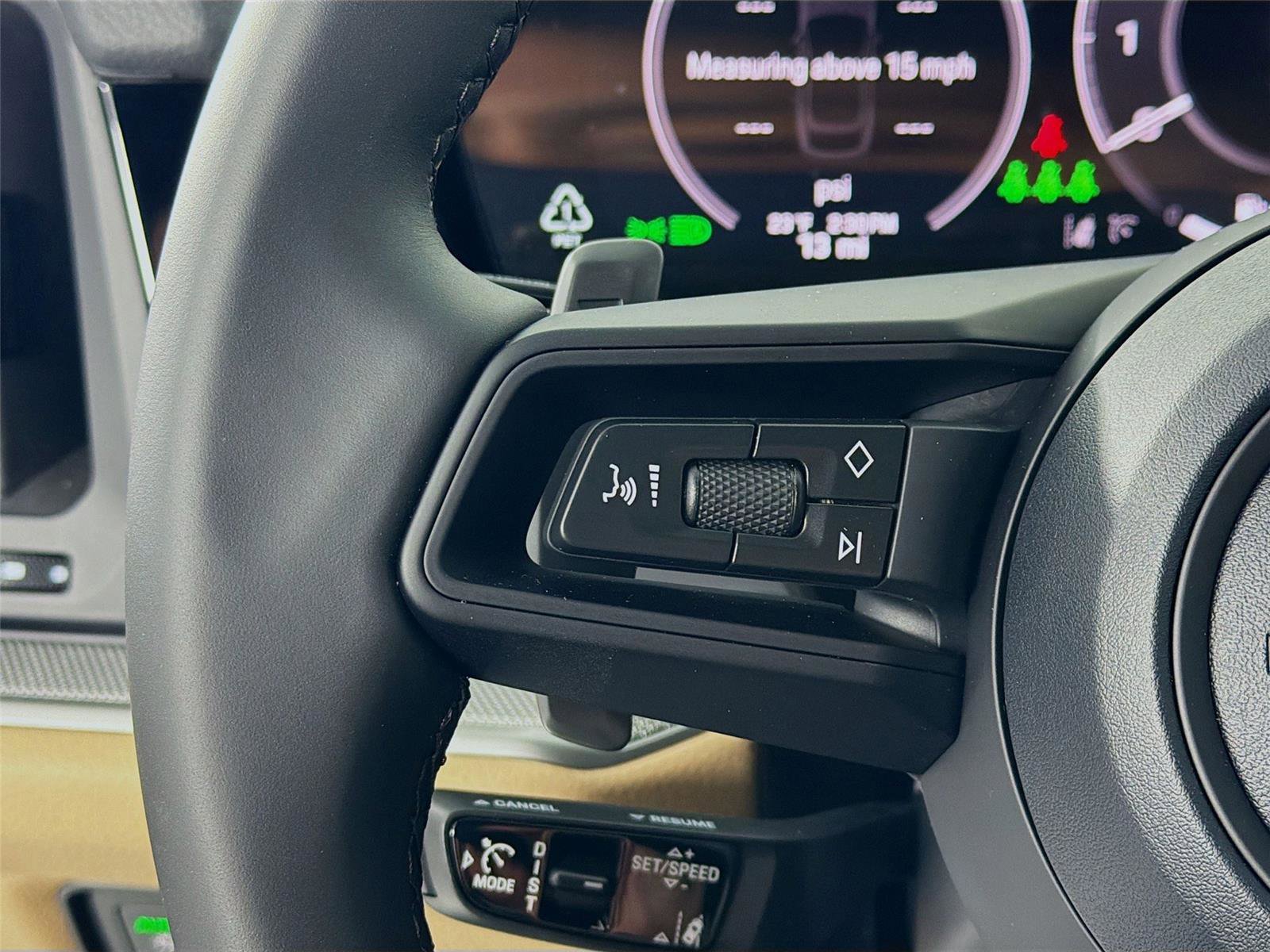 New 2026 Porsche Cayenne Coupe image 13