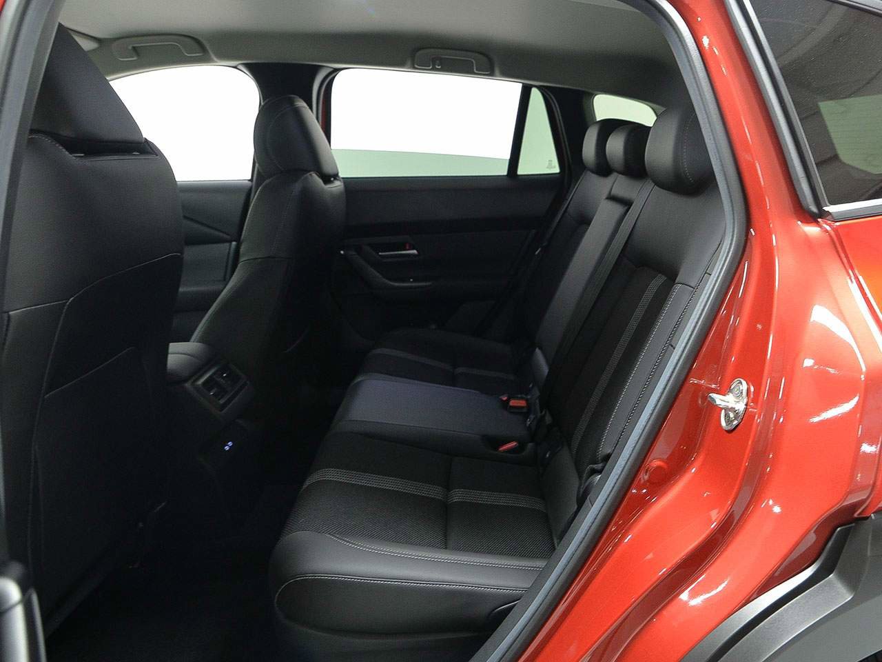 Used 2025 MAZDA CX-50 2.5 Hybrid w/ Cargo Package image 9