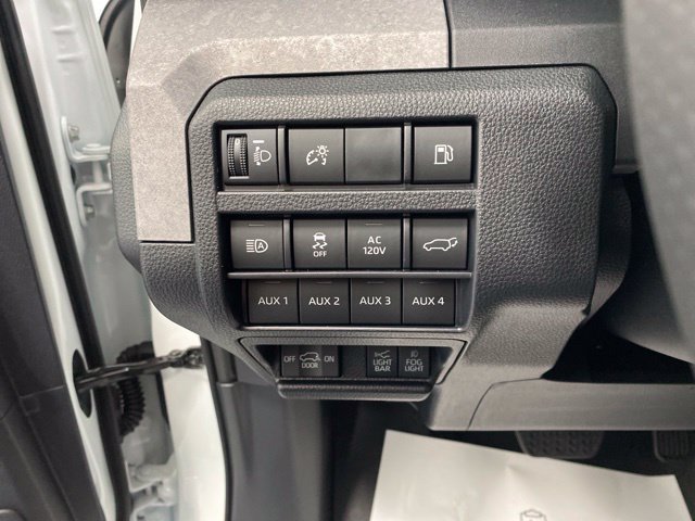 New 2026 Toyota 4Runner Trailhunter AWD/4WD image 16