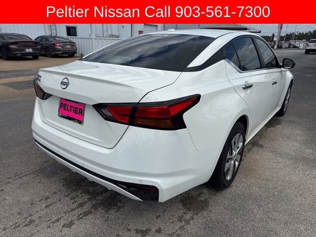 Used 2025 Nissan Altima 2.5 S FWD image 3