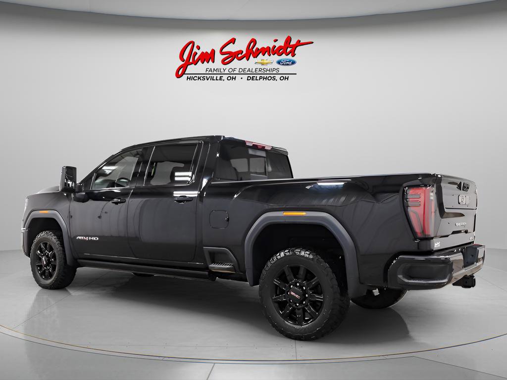 Used 2025 GMC Sierra 2500 AT4 w/ AT4 Premium Plus Package image 4