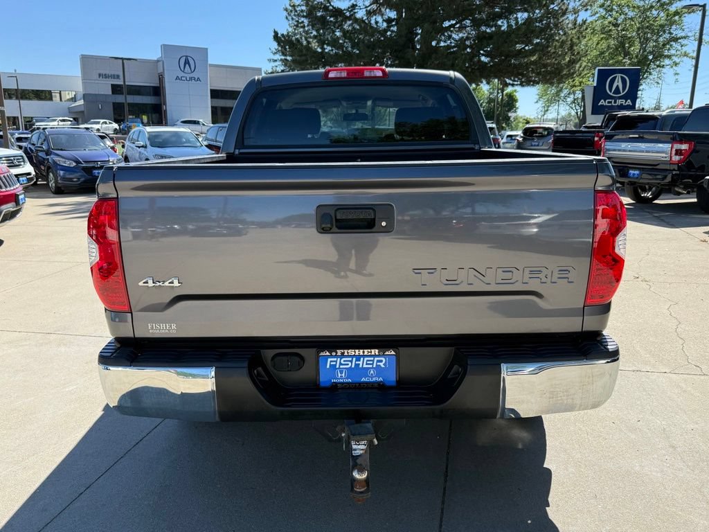 Used 2017 Toyota Tundra SR5 w/ SR5 Upgrade Package AWD/4WD image 5