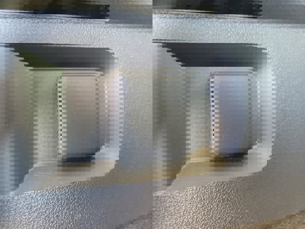 Used 2023 Buick Envision Preferred image 8