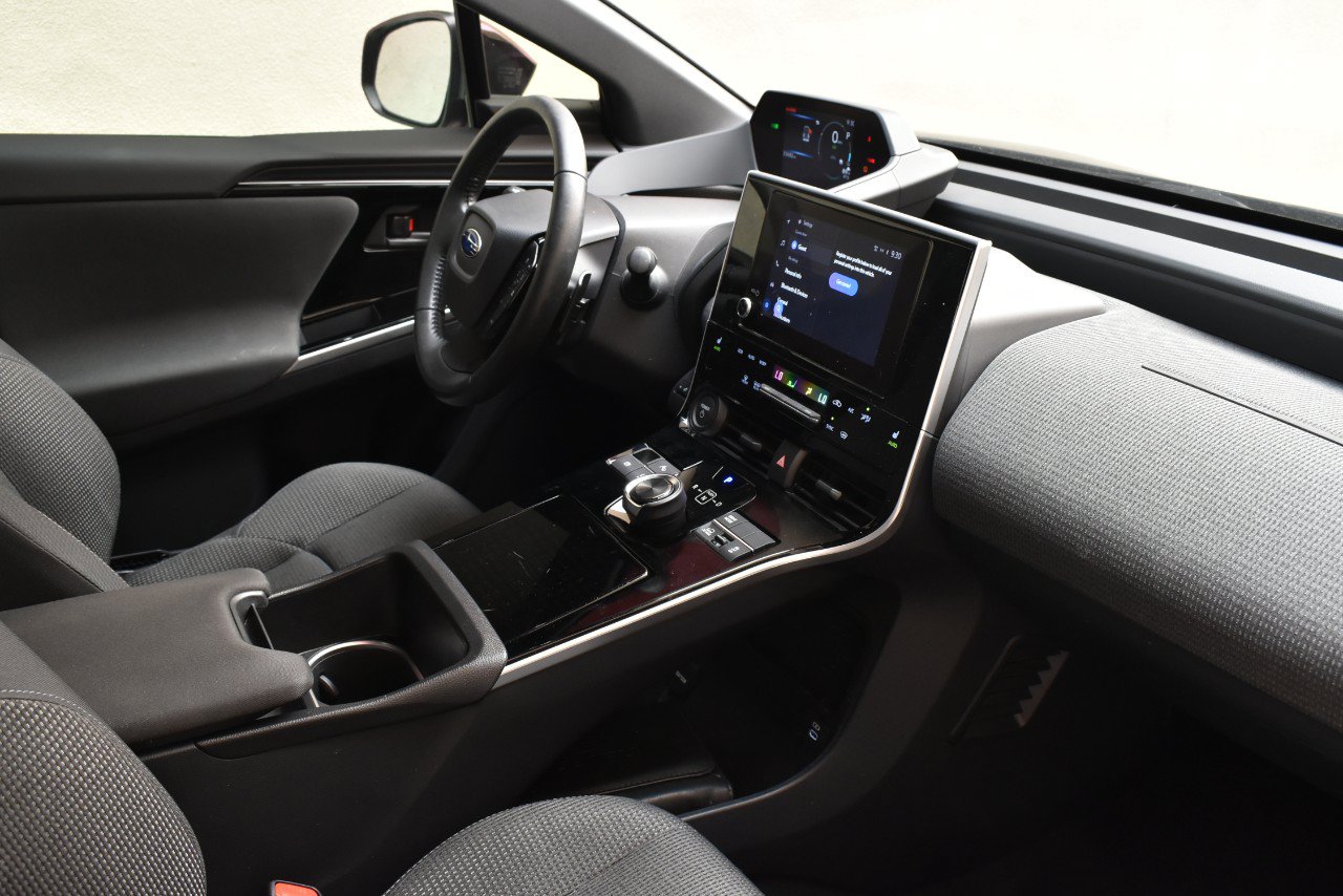 Used 2023 Subaru Solterra AWD image 21