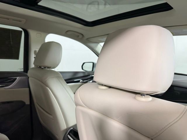 Used 2021 Cadillac XT6 Premium Luxury FWD image 27