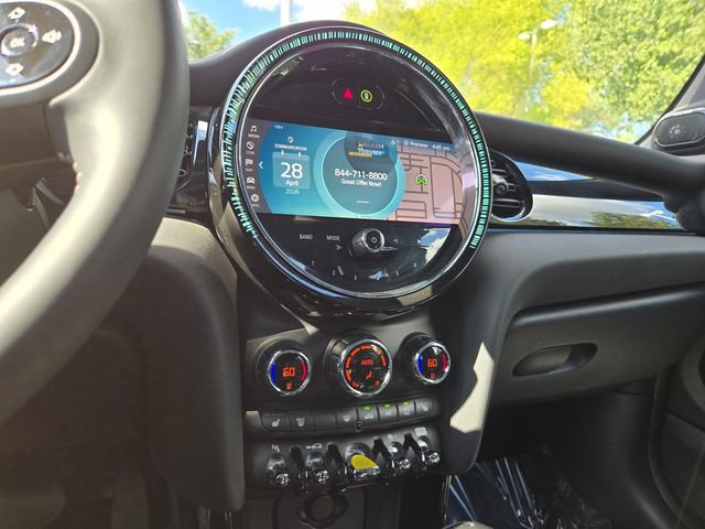 Used 2023 MINI Cooper SE FWD image 16