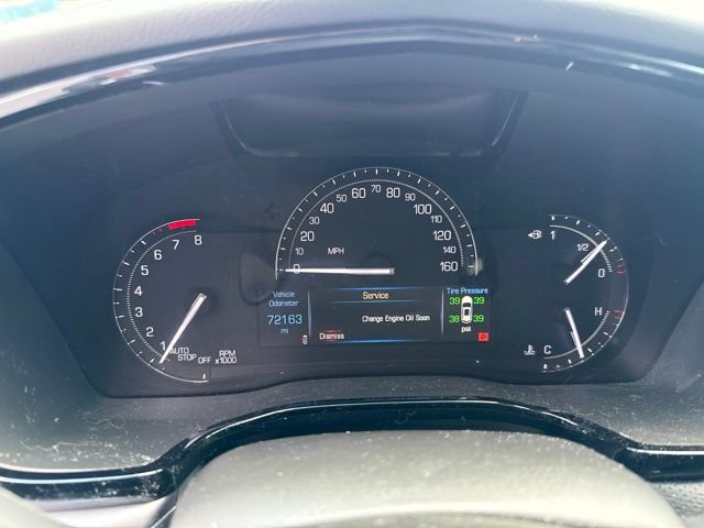 Used 2018 Cadillac XT5 Luxury w/ Driver Awareness Package AWD/4WD image 5