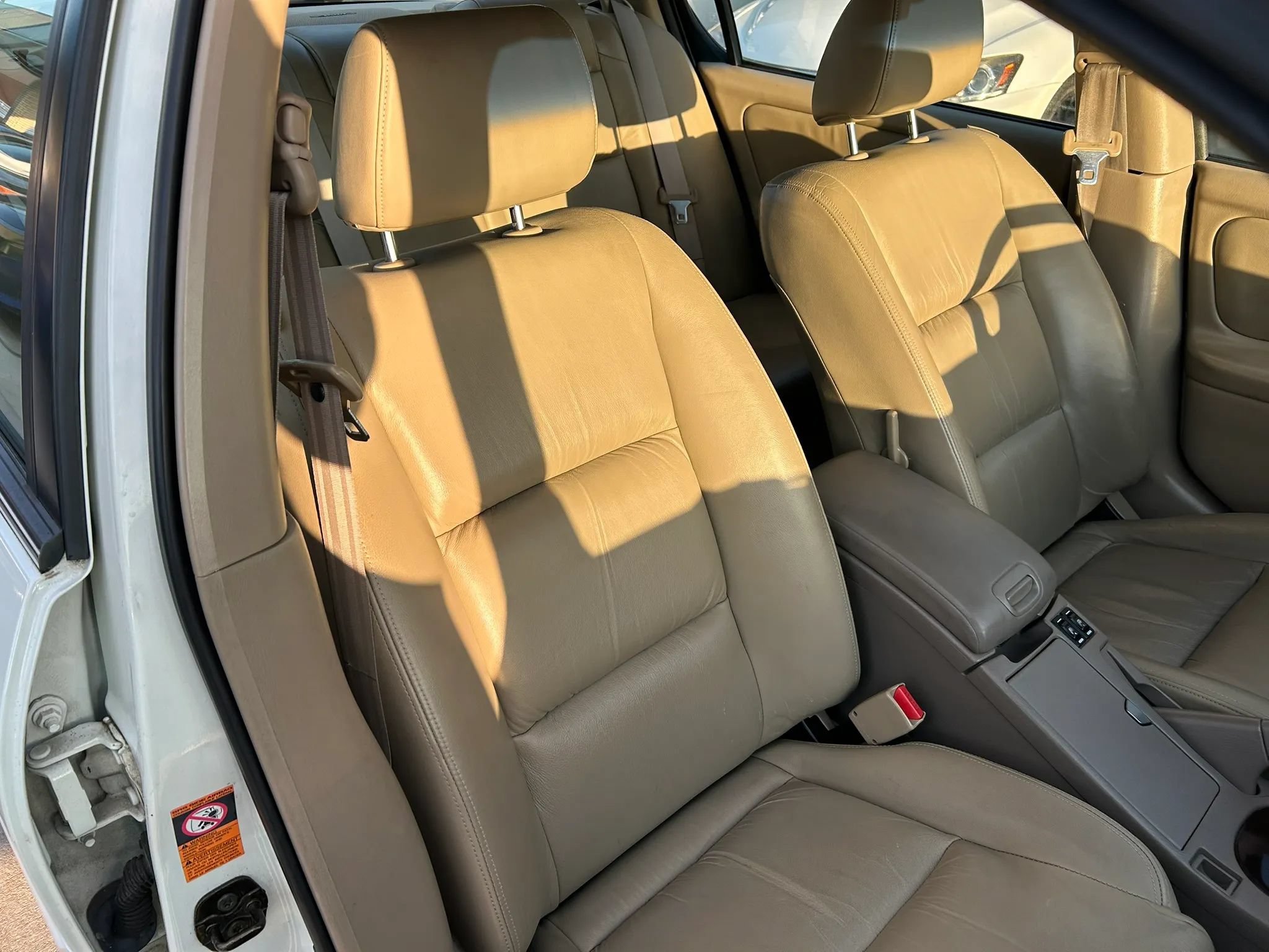 Used 2003 Nissan Maxima GLE w/ (DLX) Meridian Edition Pkg FWD image 13