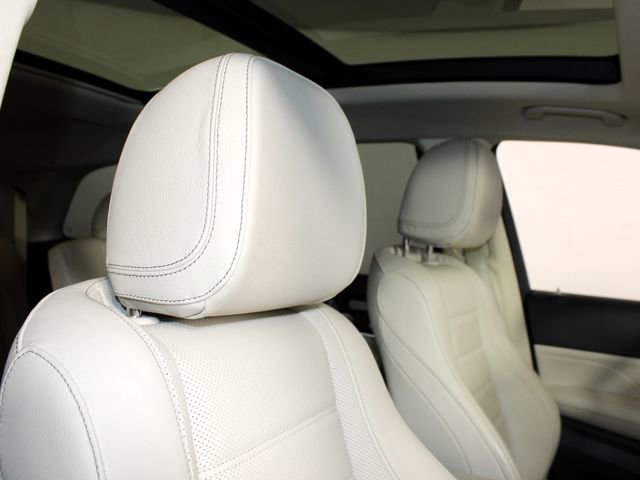 Used 2020 Mercedes-Benz GLS 450 4MATIC image 32